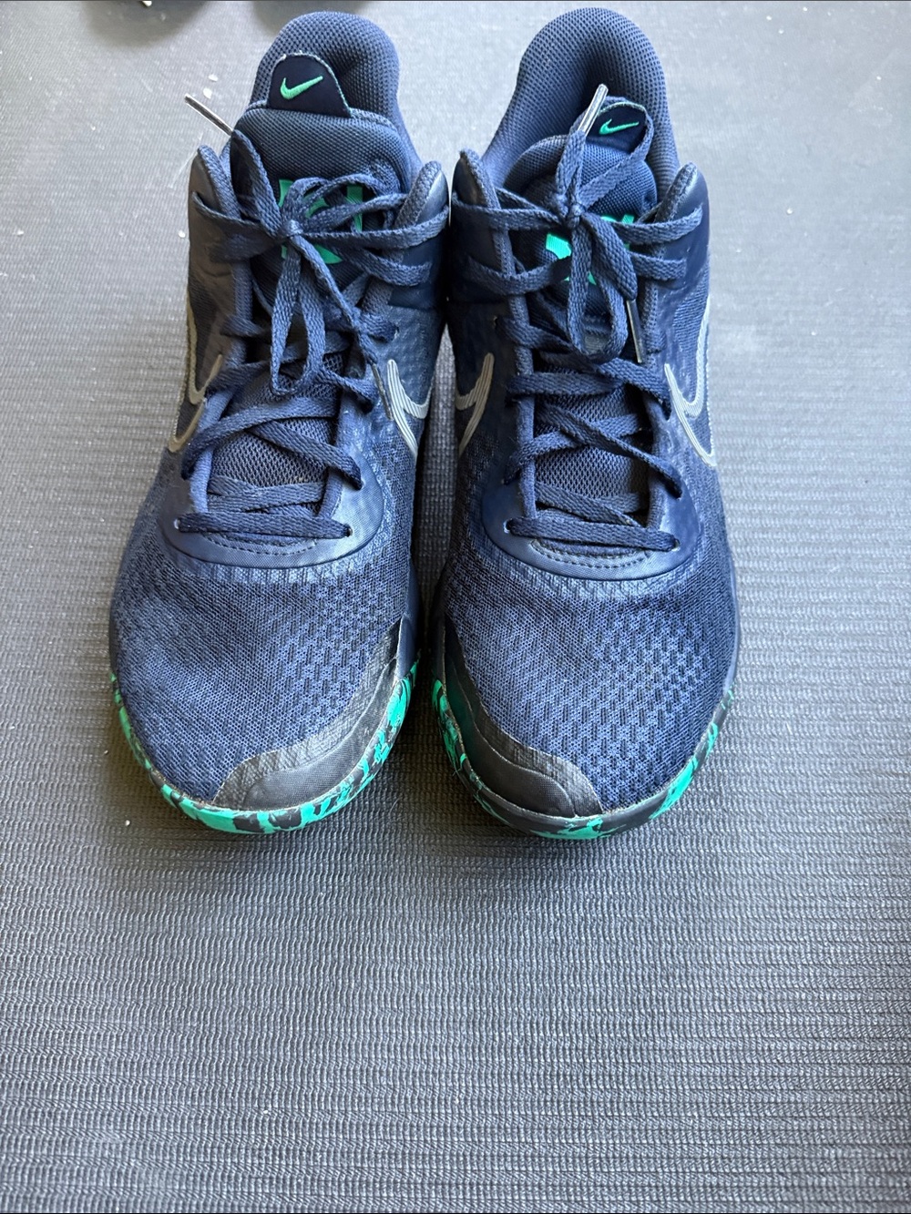 Nike Kids Navy Sneakers with Teal Accents